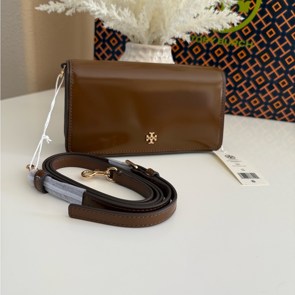 Tory Burch Emerson Mini Crossbody bag 157730 Patent Leather Rich Walnut